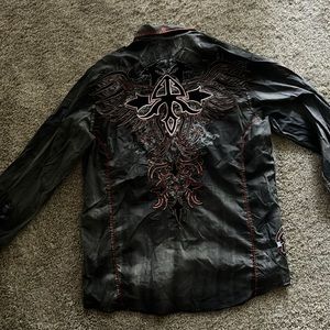 Men’s Roar Button Down Shirt